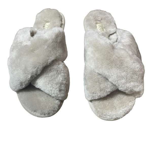 UGG Fuzzette Fluffy Cross Strap Sheepskin Slippers Goat Silver Grey NEW Size 5 - Picture 2 of 11